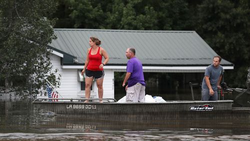 Good Samaritan pays for Louisiana flood victim’s shopping after hearing she 'lost everything' 