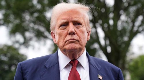Donald Trump, hayal kırıklığı yaratan bir sonuç sonrası iş verilerini toplayan kadını işten çıkardı.