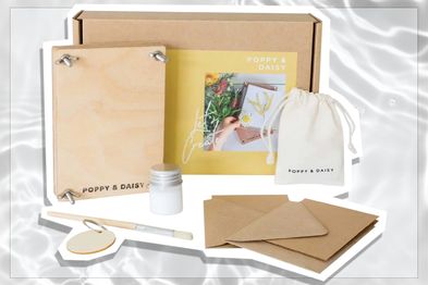 9PR: Poppy & Daisy Flower Press Kit 
