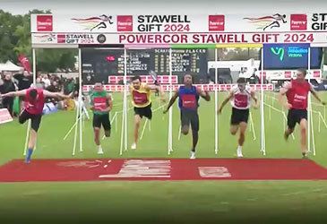 Jack Lacey won the 2024 Stawell Gift handicap final with what time?