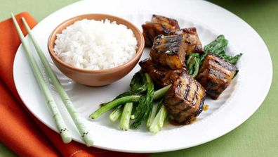 Pork spare ribs with sticky mustard marinade