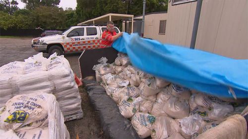 nsw flood update; wild weather set to hit sydney marrickville preparing with sandbagging