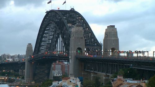 The five-hour standoff caused traffic gridlock on the Sydney Harbour Bridge and across Sydney. (9NEWS)