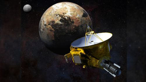 Pluto probe loses contact with Earth, switches to backup computer
