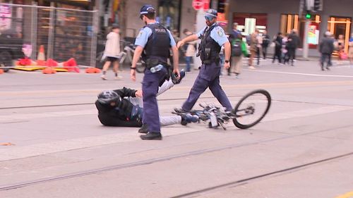 Police crack down on illegal e-bikes in Sydney CBD.