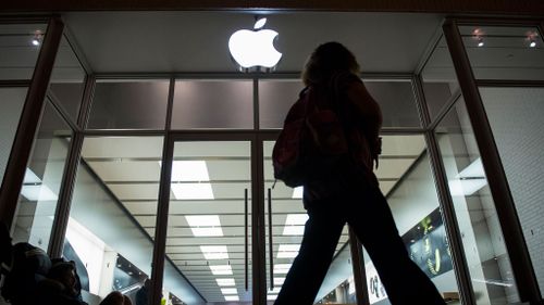 Court reinstates $158 million award to Apple from Samsung patent infringement case