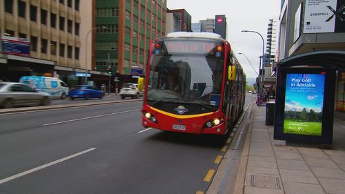 Adelaide commuters will get a free day of travel next week after an IT glitch saw hundreds of people overcharged for a bus ticket. The error was caused by new ticket validators not switching over to daylight saving time. 