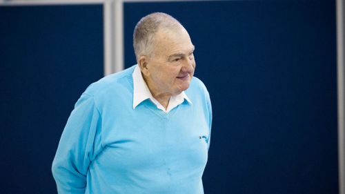 Legendary Australian Olympic swim coach Forbes Carlile dies aged 95