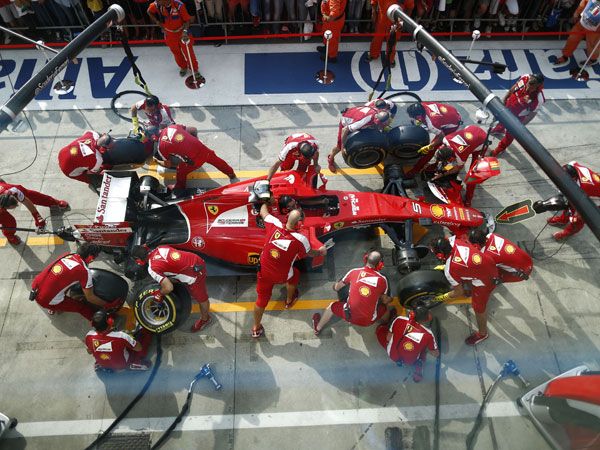The evolution of the pit stop