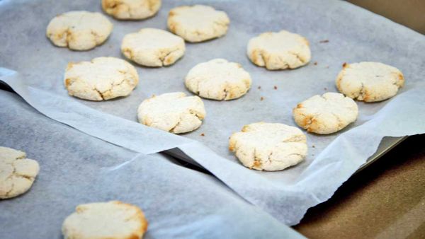 Banana coconut cookies