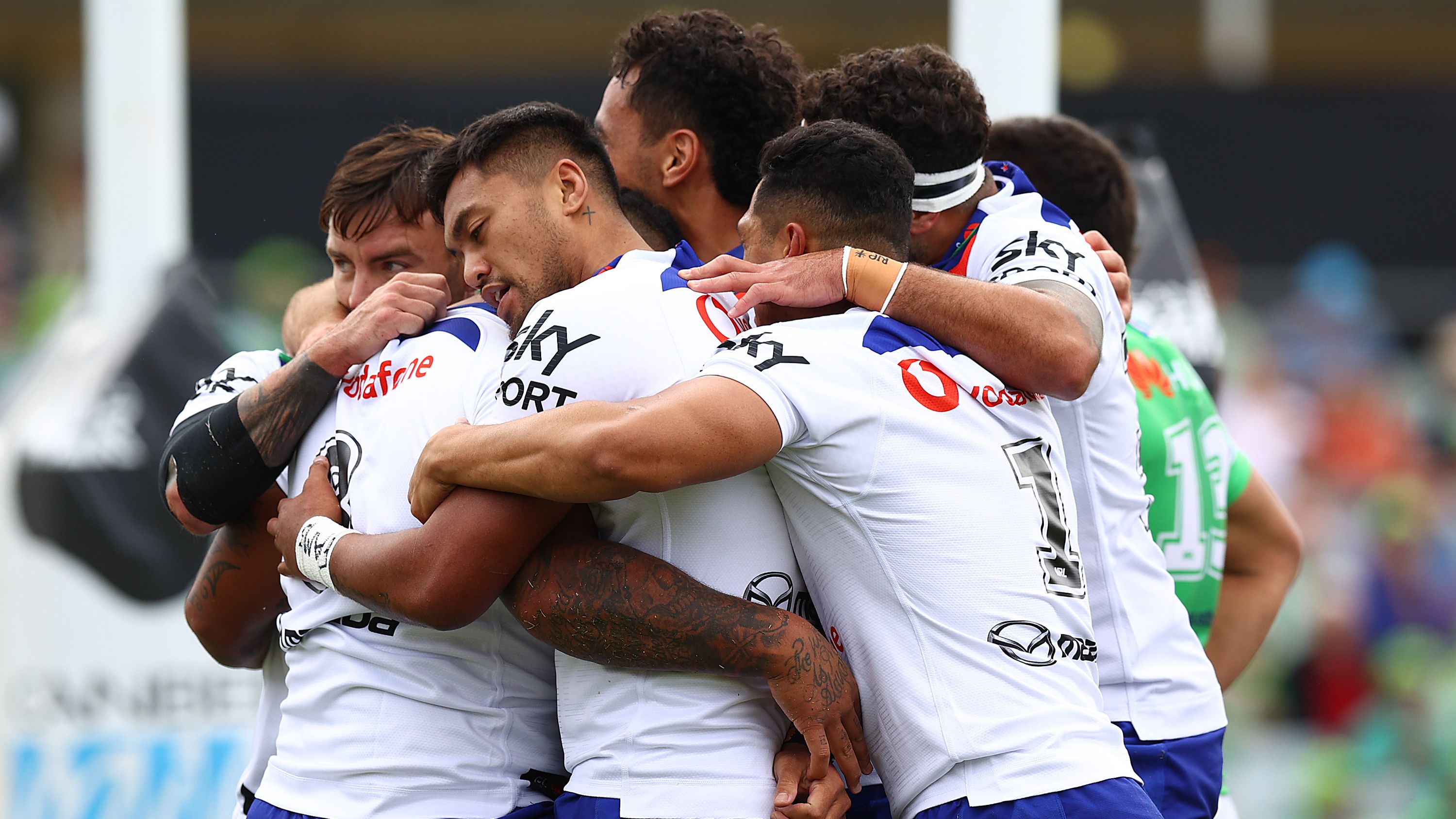 New Zealand Warriors complete biggest comeback in club history against Canberra Raiders