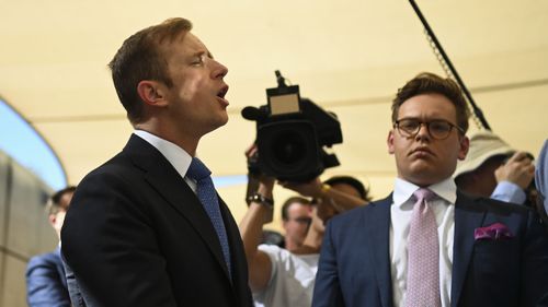 Journalist Jonathan Lea presses Bill Shorten at an Adelaide press conference.