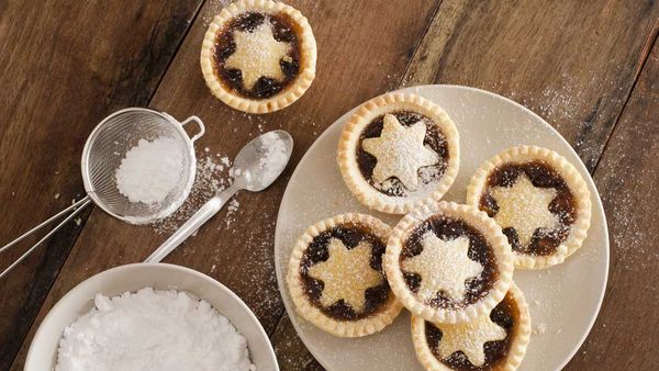 Fruit mince tarts