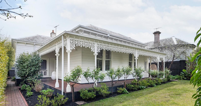 Melbourne property going to auction this weekend ahead of the Melbourne Cup.