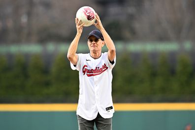 Tom Hanks reunites with 'Wilson' the volleyball in appearance at baseball game