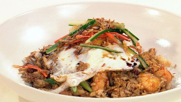 Indonesian fried rice (Nasi Goreng)