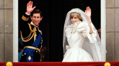 Lady Diana Spencer weds Prince Charles, 1981