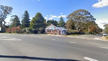 A pedestrian has died after being hit by a truck at the intersection of the Great Western Highway and Evans Lookout at Blackheath.