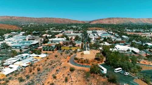 Two sisters have escaped hotel quarantine in the Northern Territory over the weekend, the stunt ending with family and friends now in mandatory quarantine.