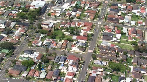 Un nouvel achat paie maintenant plus tard pour aider les résidents de Sydney à entrer sur le marché du logement.