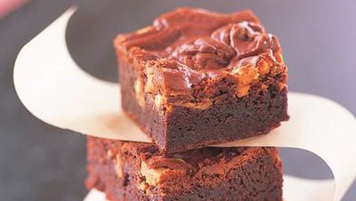 <a href="http://kitchen.nine.com.au/2016/05/17/21/29/peanut-butter-chocolate-brownies" target="_top">Peanut butter chocolate brownies</a>