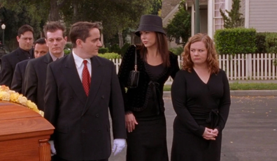 Melissa McCarthy first shared the screen with Ben Falcone when he made a guest appearance on Gilmore Girls.
