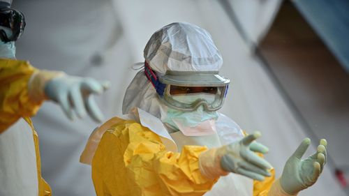 Vietnam, Myanmar test patients for deadly Ebola virus