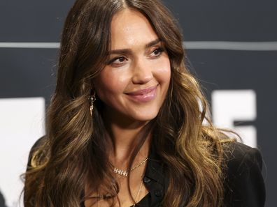 Jessica Alba at the FireAid Benefit Concert held at Intuit Dome on January 30, 2025 in Los Angeles, California. 