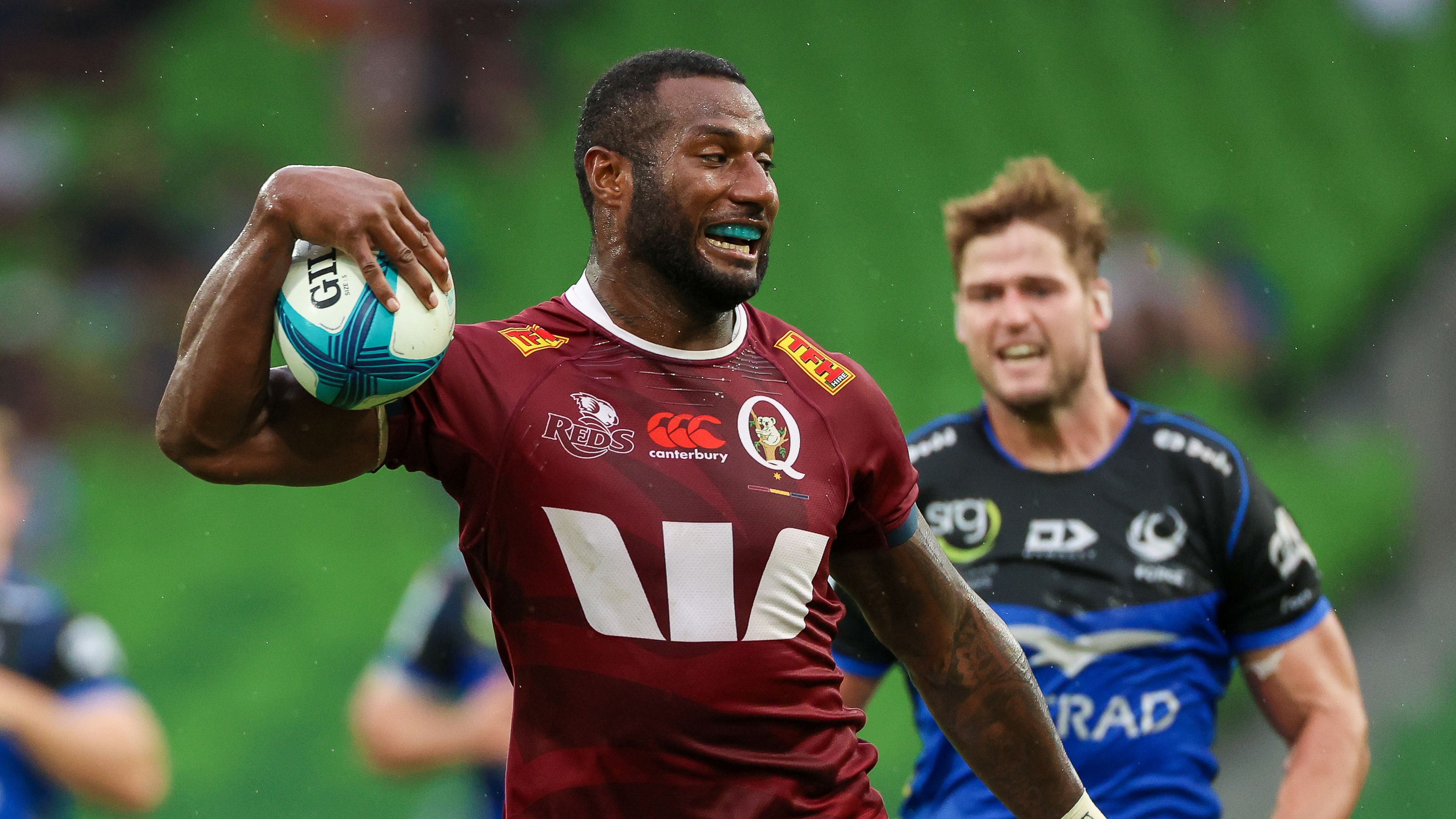 Runaway Reds star Suliasi Vunivalu's 'heart in mouth' moment leaves commentators aghast 
