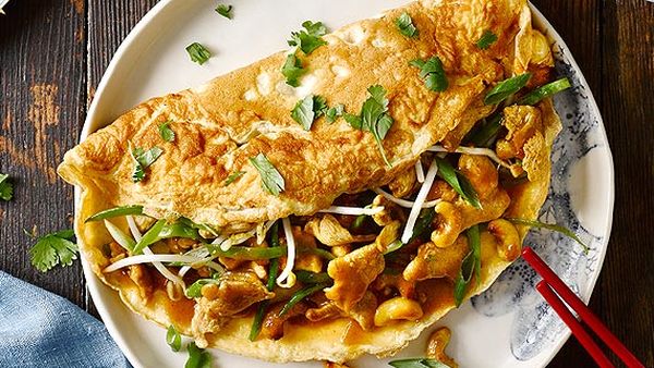 Chinese chicken and cashew omelette