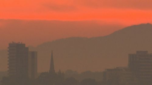 A blanket of smoke settled over Melbourne due to more than 20 planned hazard reduction burns over the weekend.