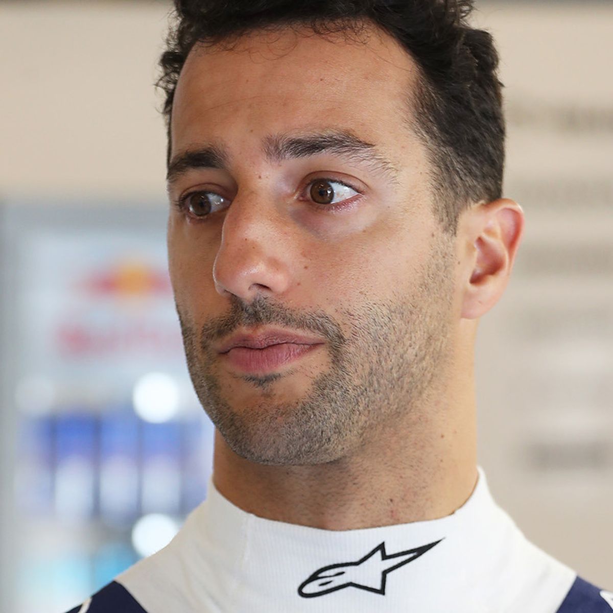 Daniel Ricciardo puts himself on NBA radar?