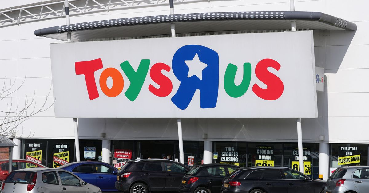 toys-r-us-in-america-forced-to-close-again