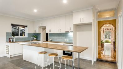 240 Onkaparinga Valley Road Oakbank  South Australia house for sale