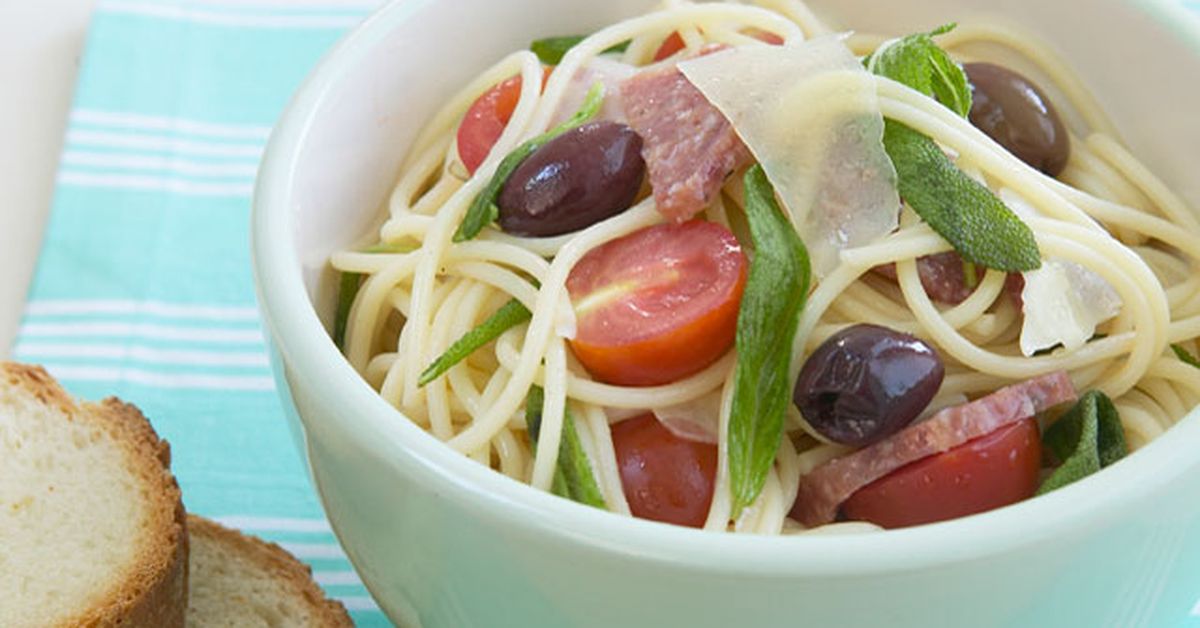 Salami, sage and parmesan pasta - 9Kitchen