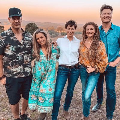 Why Did Riley Leave Mcleod's Daughters : Mcleod S Daughters The Eleventh Hour Tv Episode 2006 Imdb : After nearly four years with mcleod.
