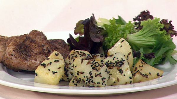 Potatoes with indian seeds and chicken with berbere