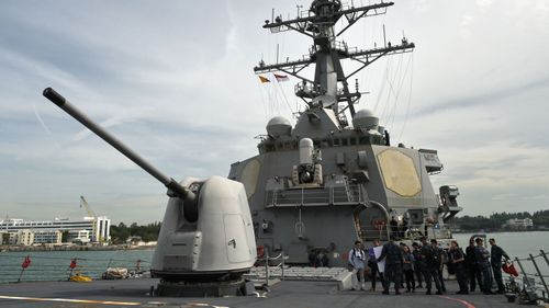 US warship sails close to S. China Sea island occupied by Beijing