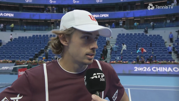 De Minaur advances to China Open semis