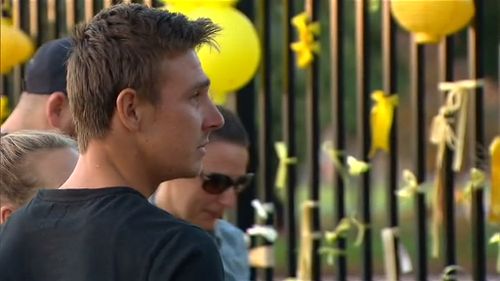 A tribute to Ms Scott set up at Leeton High School. (9NEWS)