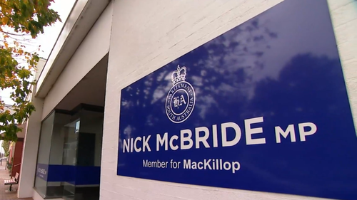 McBride conquistou a cadeira liberal segura de MacKillop no sudeste do estado em 2018.