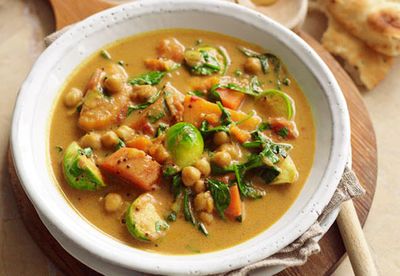 Dhal and paneer vegetable curry