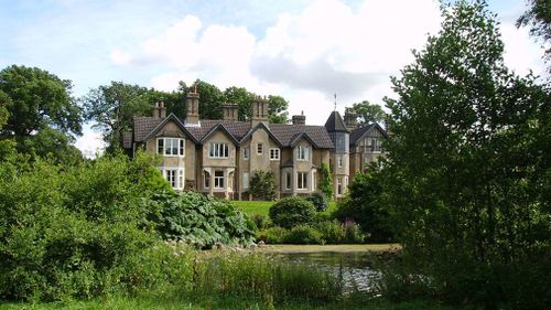 York Cottage in Sandringham Estate. (The Giant Puffin/English Wikipedia)