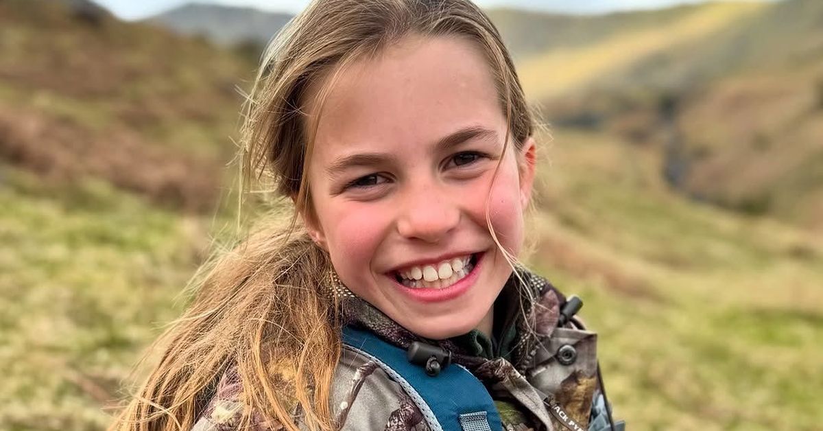 'Daddy's double': Everyone's saying the same thing about Charlotte's birthday photo