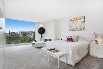 Wayne Cooper finally sells Tamarama home