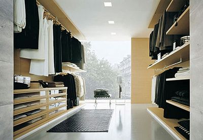 Get Ready to Be Jealous: Luxurious Walk-in Closets of Billionaire