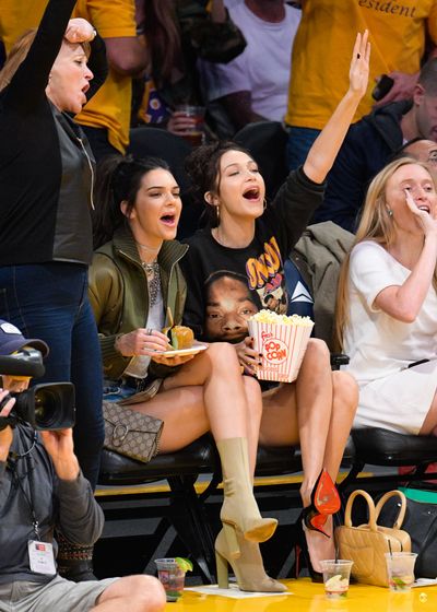 Kendall Jenner and Bella Hadid attend a basketball game between the Dallas Mavericks and the Los Angeles Lakers at Staples Center on November 8, 2016 in Los Angeles, California.