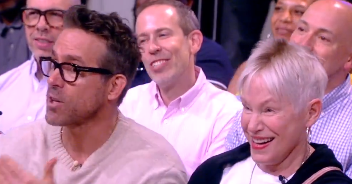 Ryan Reynolds spotted in the studio audience of talk show The View with his mother
