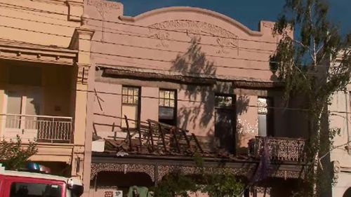 No one was injured when the balcony collapsed. (9NEWS)