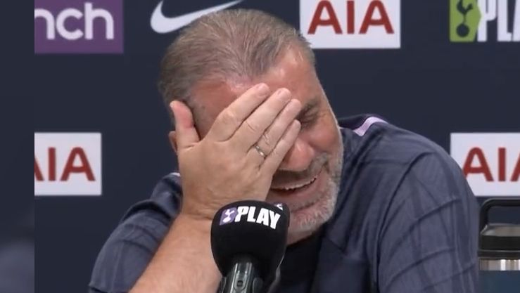 Ange Postecoglou reacts to a reporter&#x27;s question.